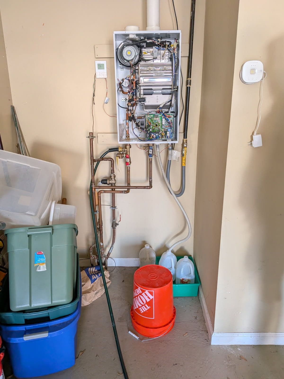 Keeping Old Tankless Water Heaters Efficient in Chattanooga image