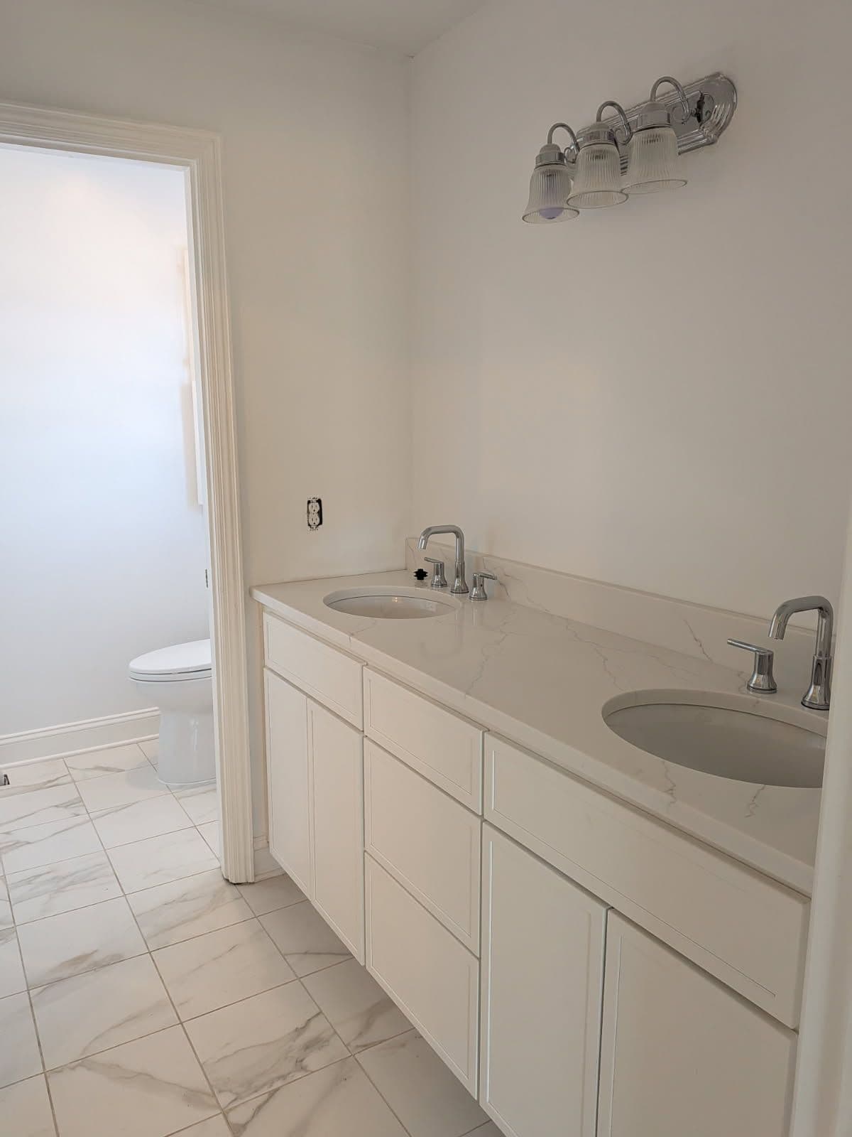 Project Sleek Double-Sink Vanity and Toilet Upgrade in Chattanooga image