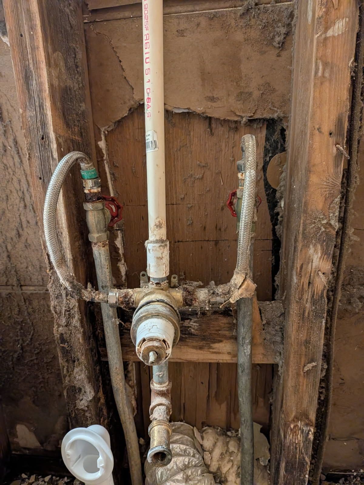 Shower Valve Replacement and Tub Upgrade in East Ridge, TN image