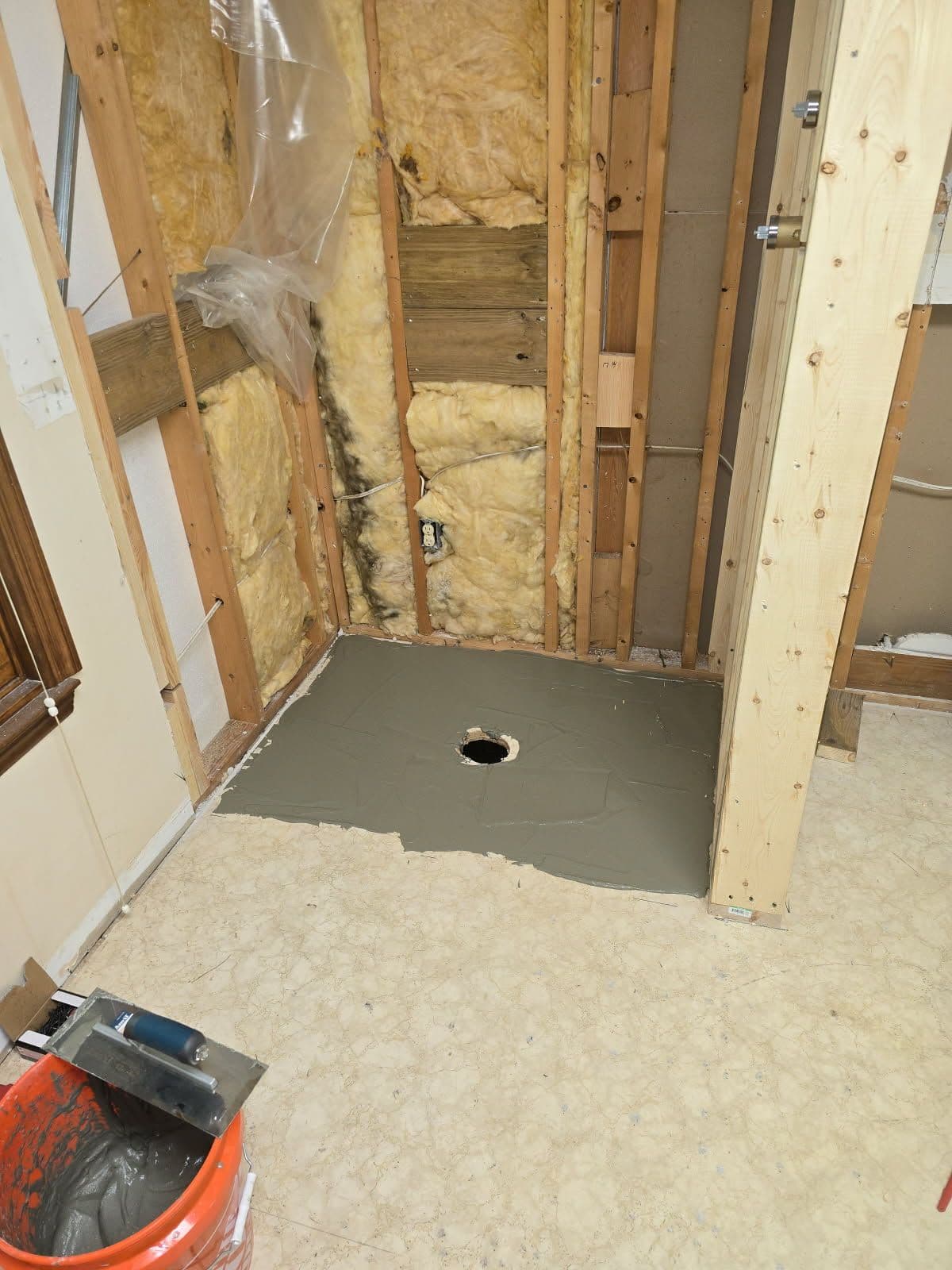 Accessible Bathroom Renovation in South Pittsburgh TN