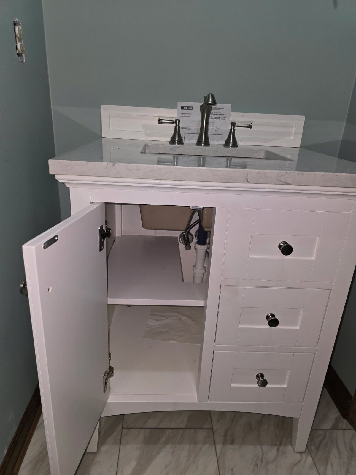 Gallery photos for Stylish Bathroom Transformation with Piper's Plumbing: Image #1